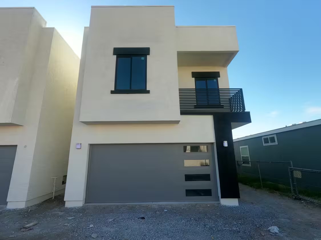 2041 E Michigan Ave, Phoenix, AZ for Sale