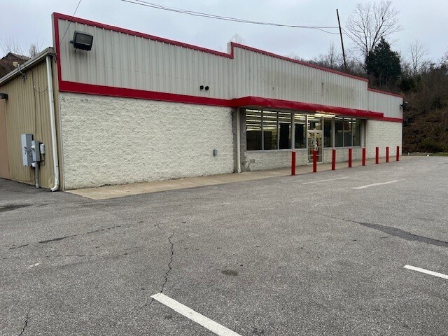 1034 Mc Clellan Hwy, Harts, WV for Sale