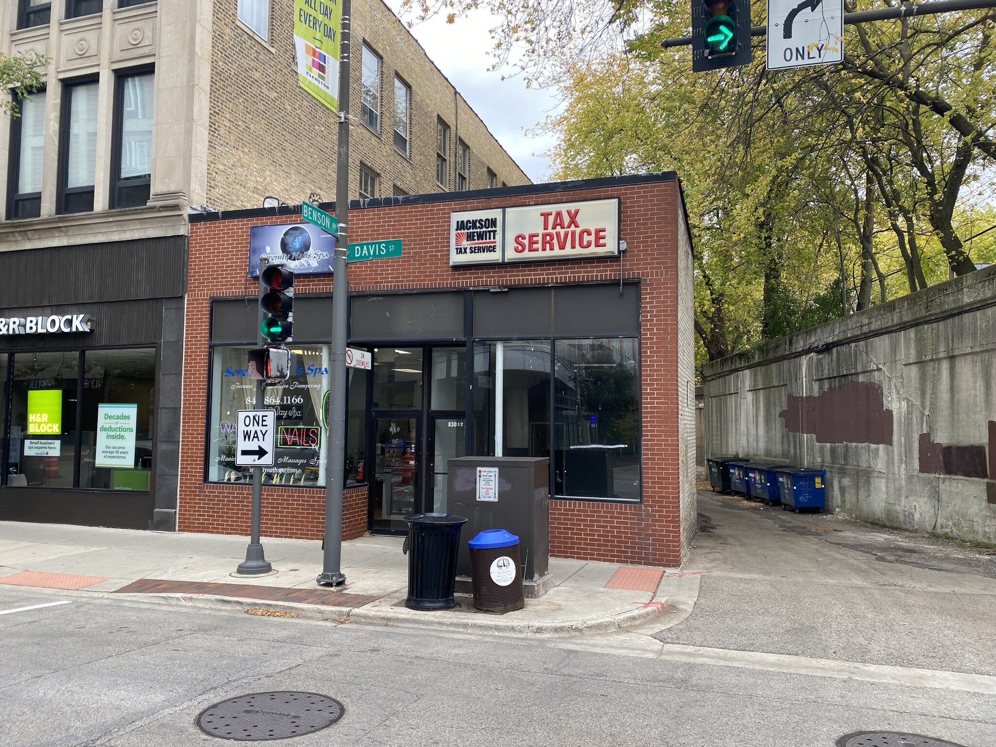 830 Davis St, Evanston, IL for Rent