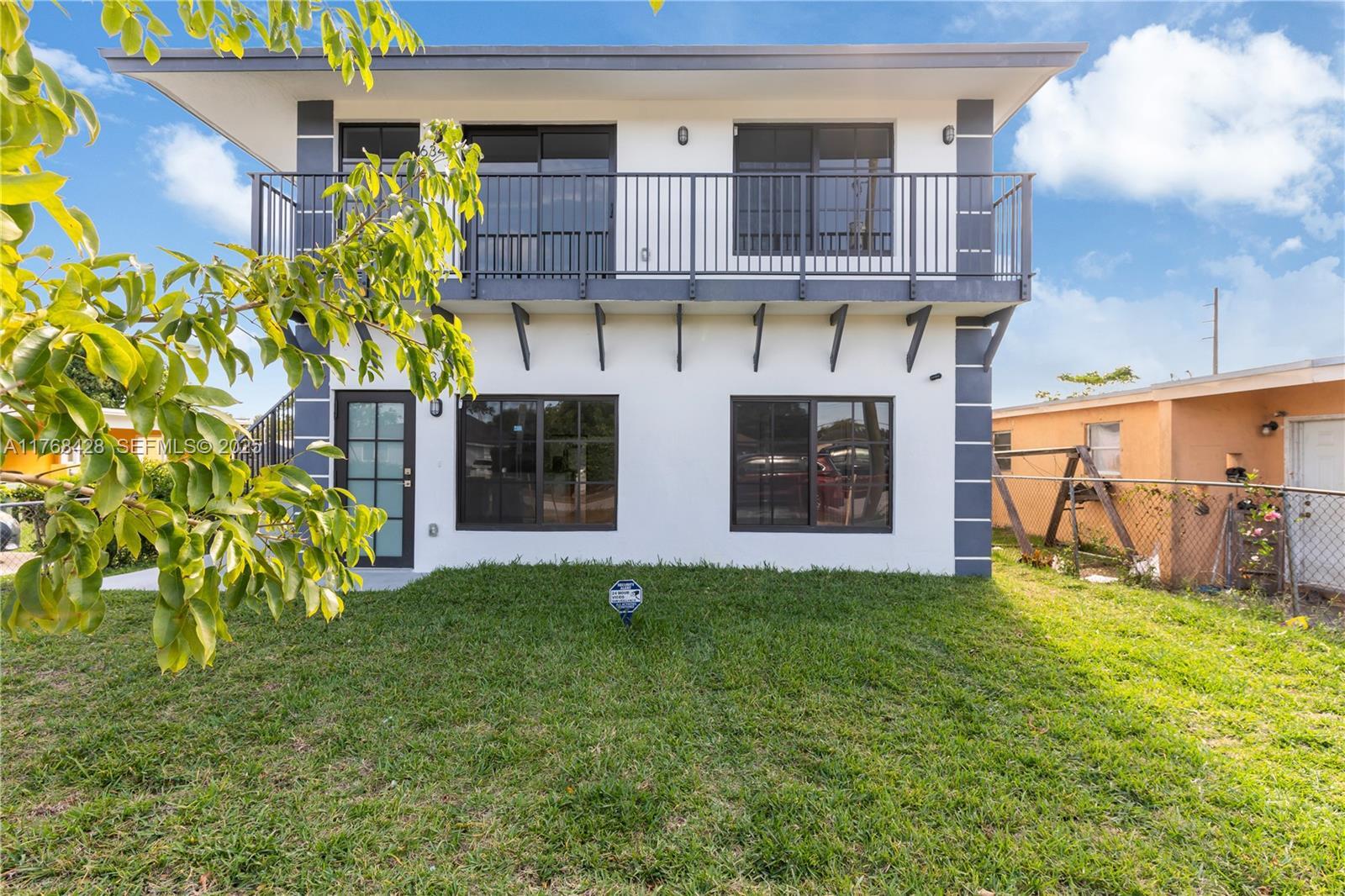 634 NW 7th St, Florida City, FL for Sale