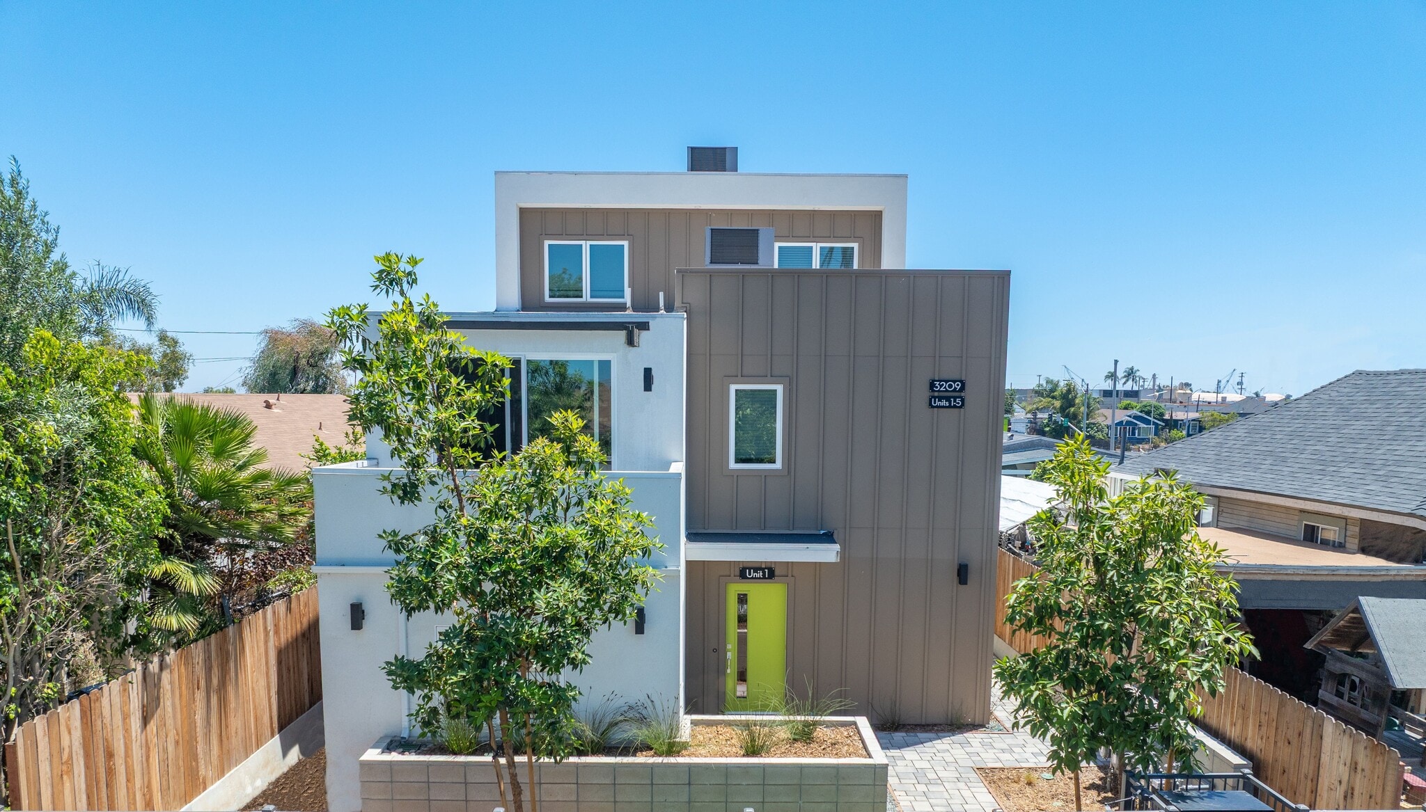 3209 L St, San Diego, CA for Sale