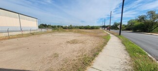 San Antonio, TX Commercial Land - 1119 Southcross Blvd