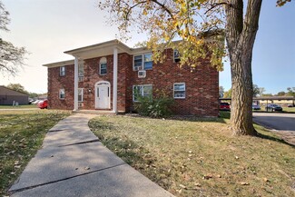 Fort Wayne, IN Apartments - 6301-6305 Reed Rd