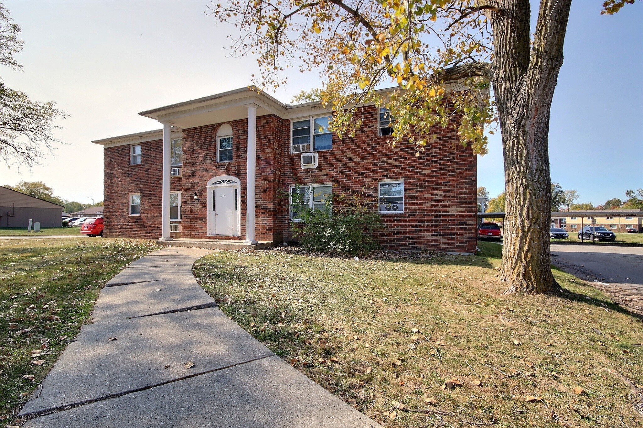 6301-6305 Reed Rd, Fort Wayne, IN for Sale