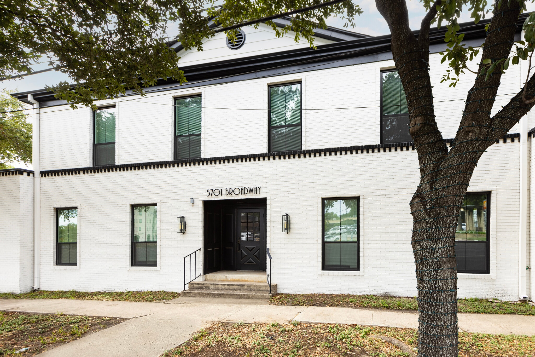 5701 Broadway St, San Antonio, TX for Rent