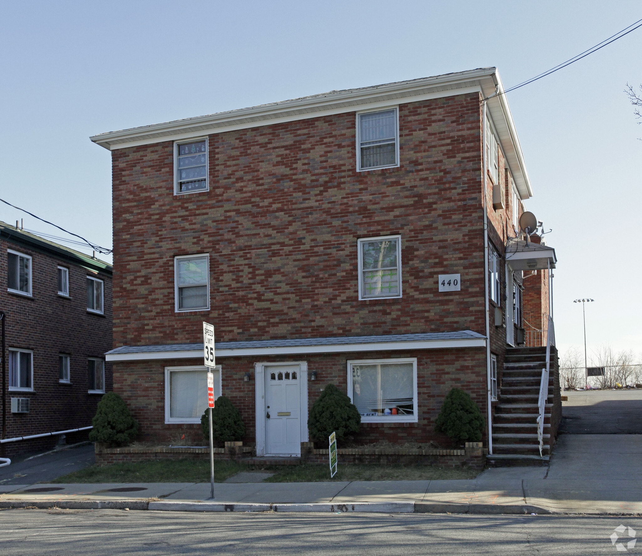 440 Ridge Rd, Lyndhurst, NJ for Rent