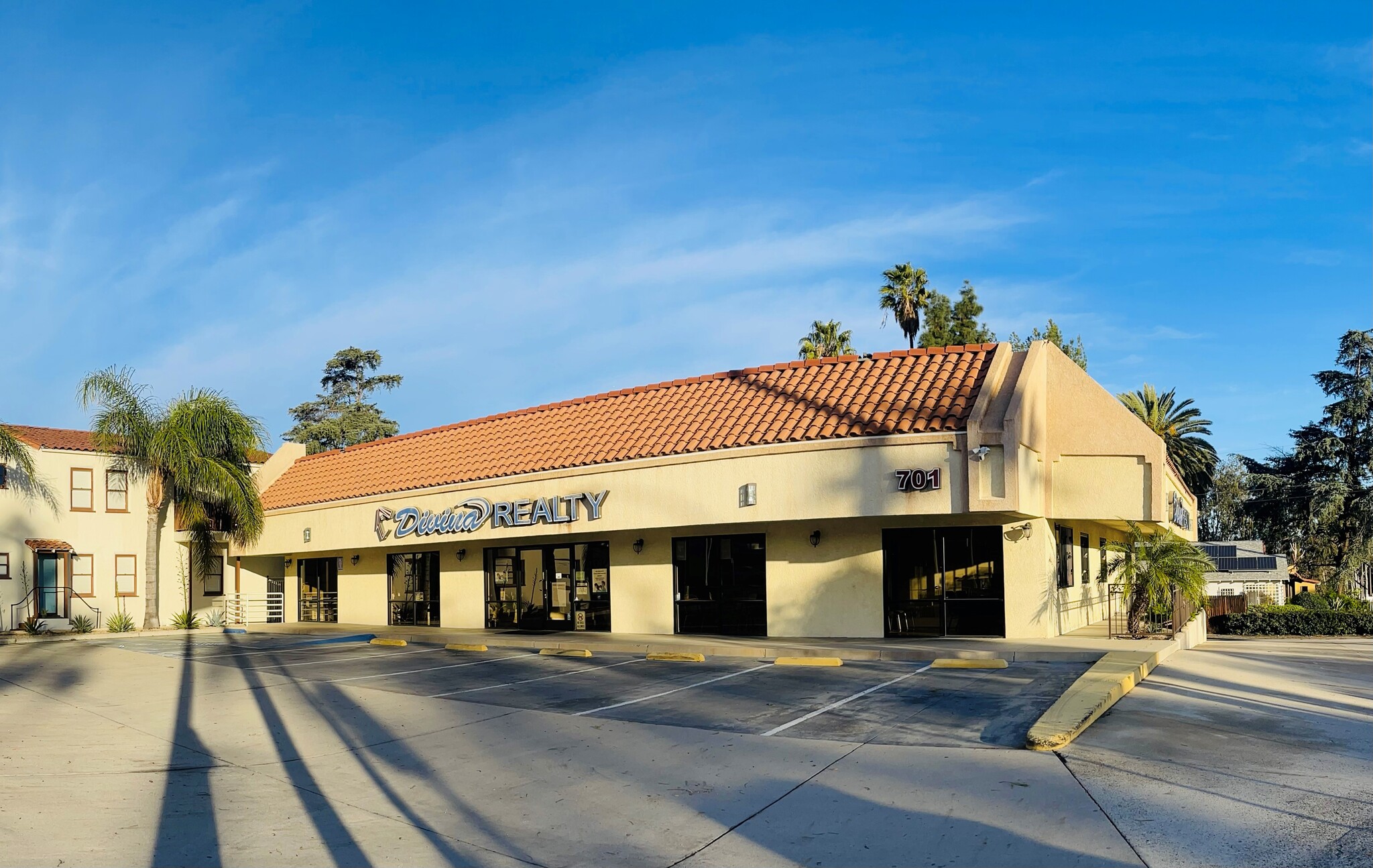 701 W 6th St, Corona, CA for Rent