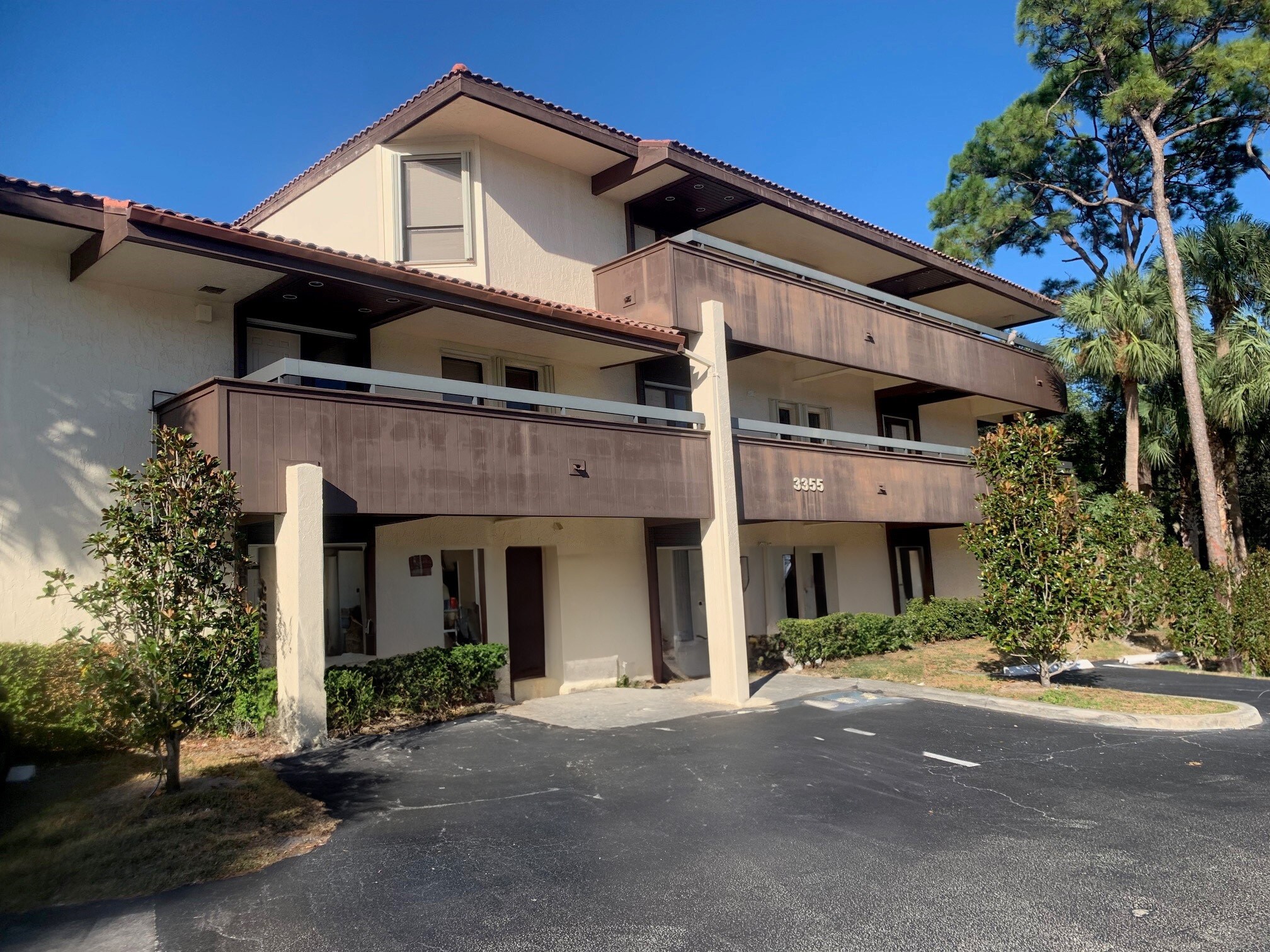 3355 Burns Rd, Palm Beach Gardens, FL for Rent