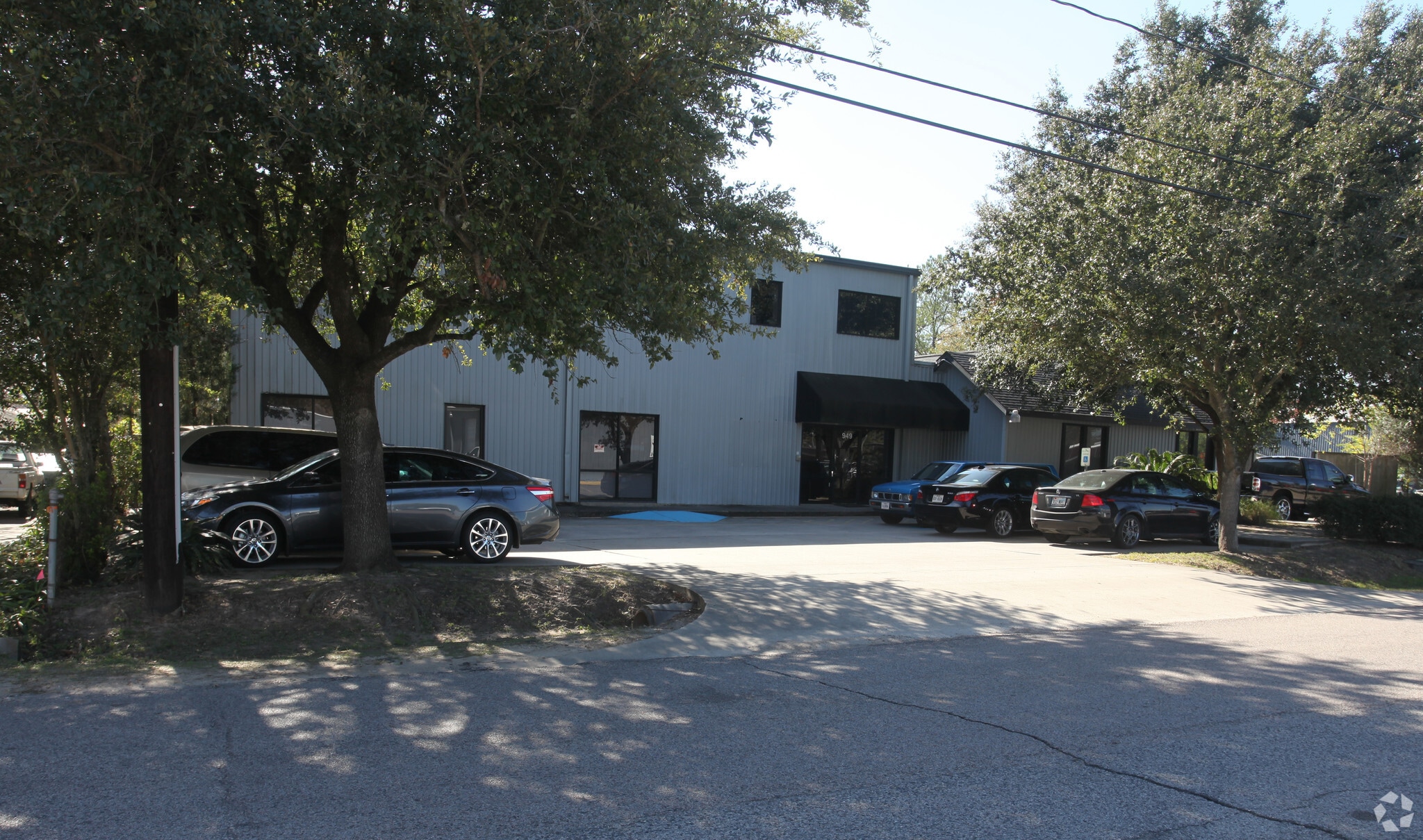 949 Wakefield Dr, Houston, TX for Rent