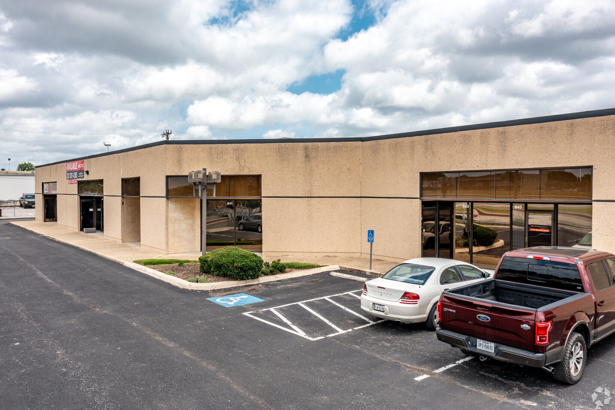 833-899 Isom Rd, San Antonio, TX for Rent