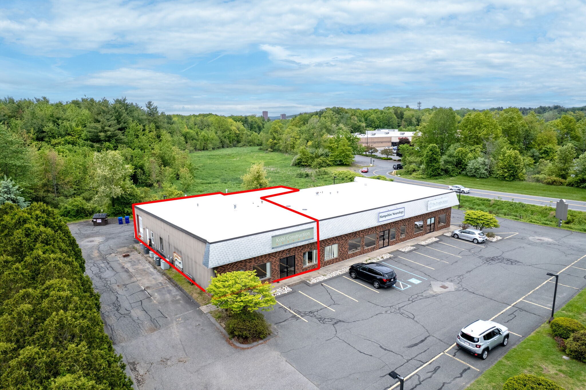 31 Campus Plaza Rd, Hadley, MA for Rent