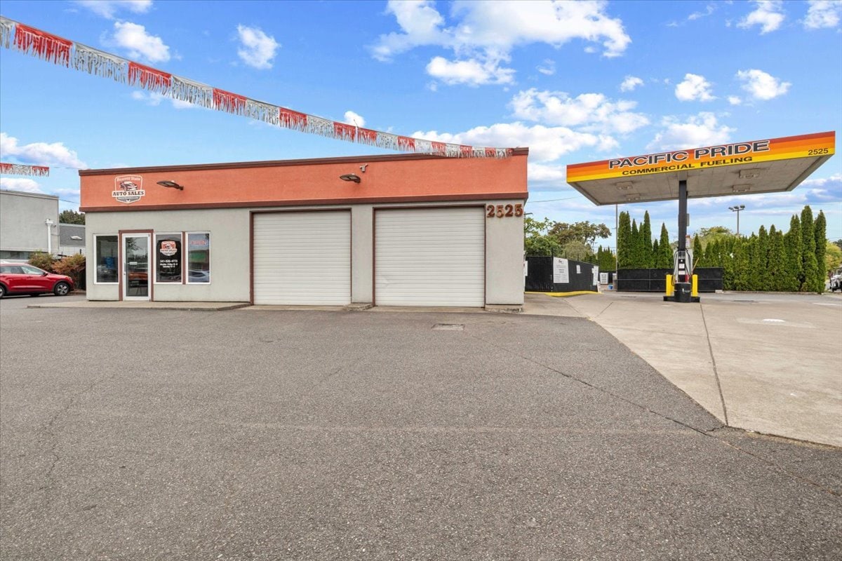 2525 SE Pacific Blvd, Albany, OR for Sale