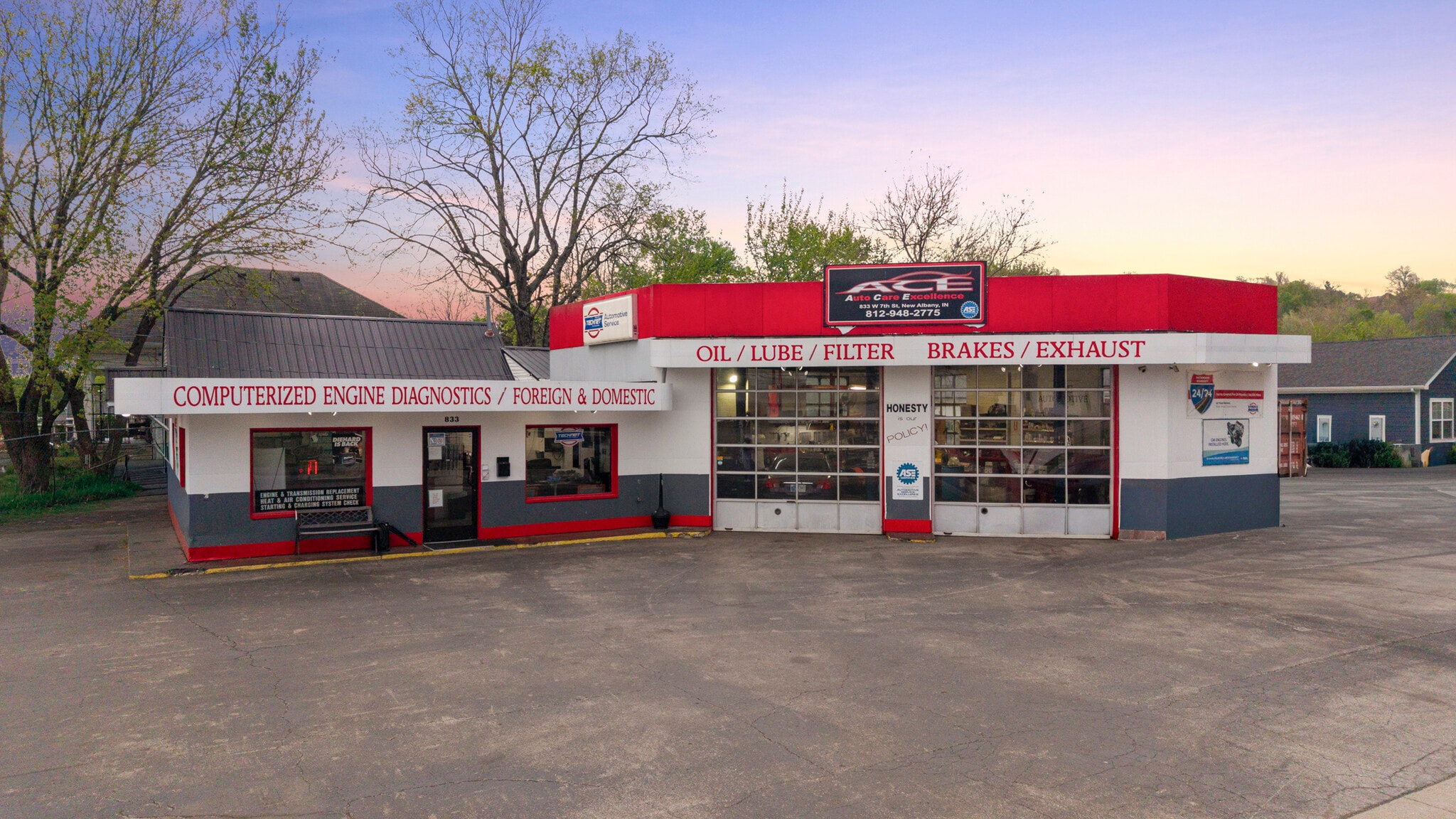 833 W 7th St, New Albany, IN for Sale