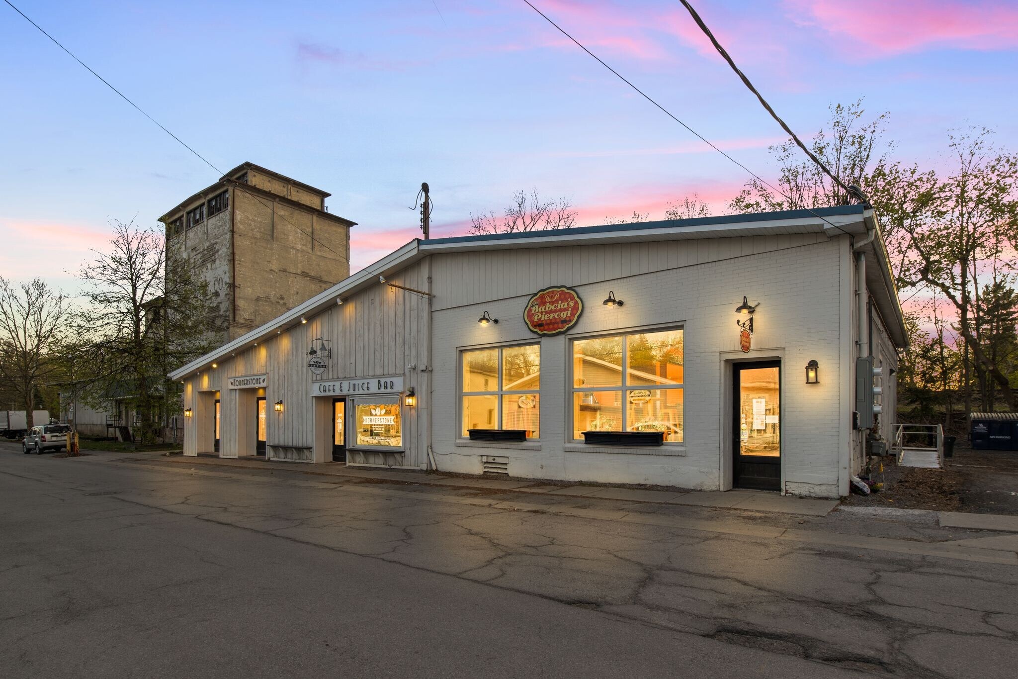 33 Elm St, East Aurora, NY for Sale