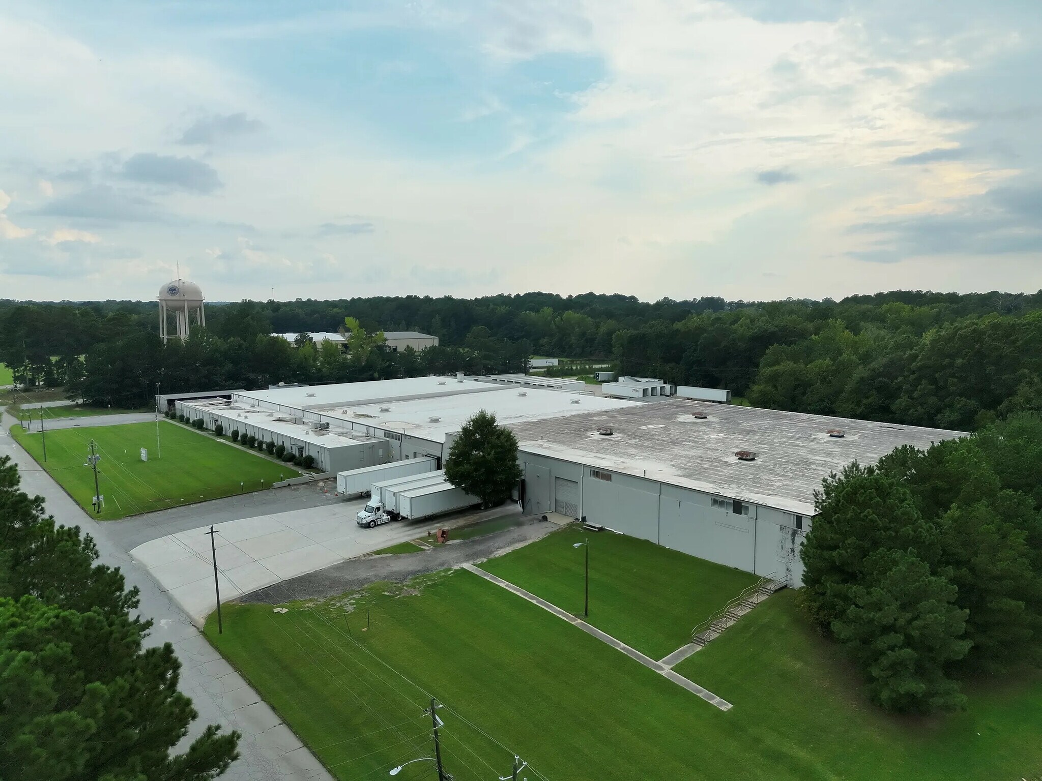 1061 Industrial Blvd, Union Point, GA for Sale