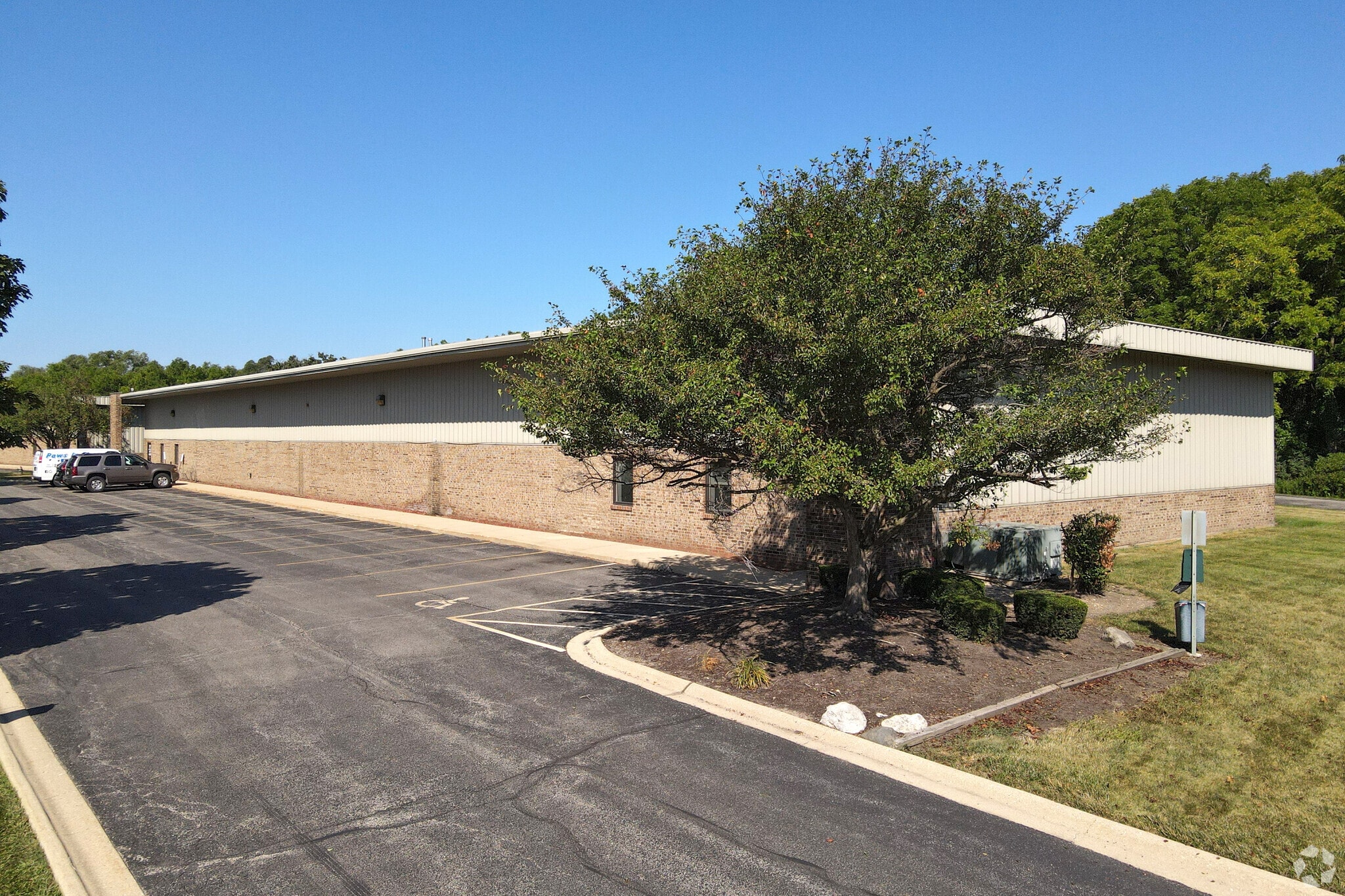 1851 E Fabyan Pky, West Chicago, IL for Rent