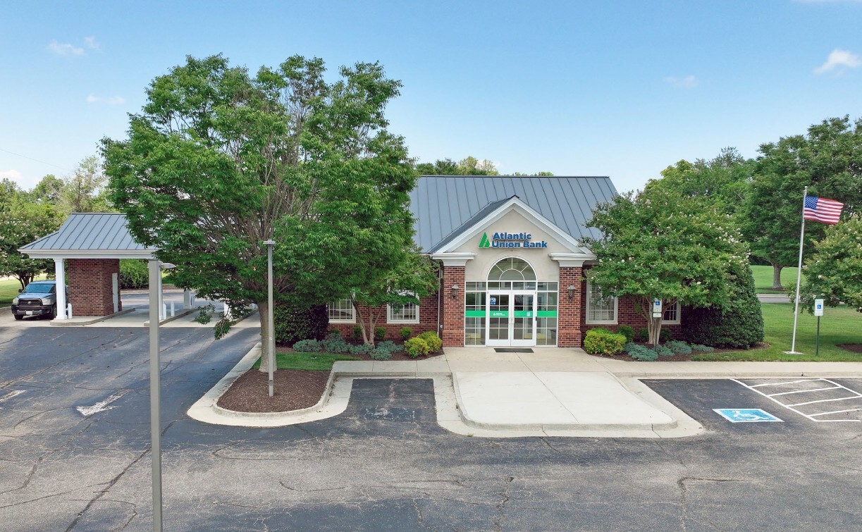 17191 Kings Hwy, Montross, VA for Sale