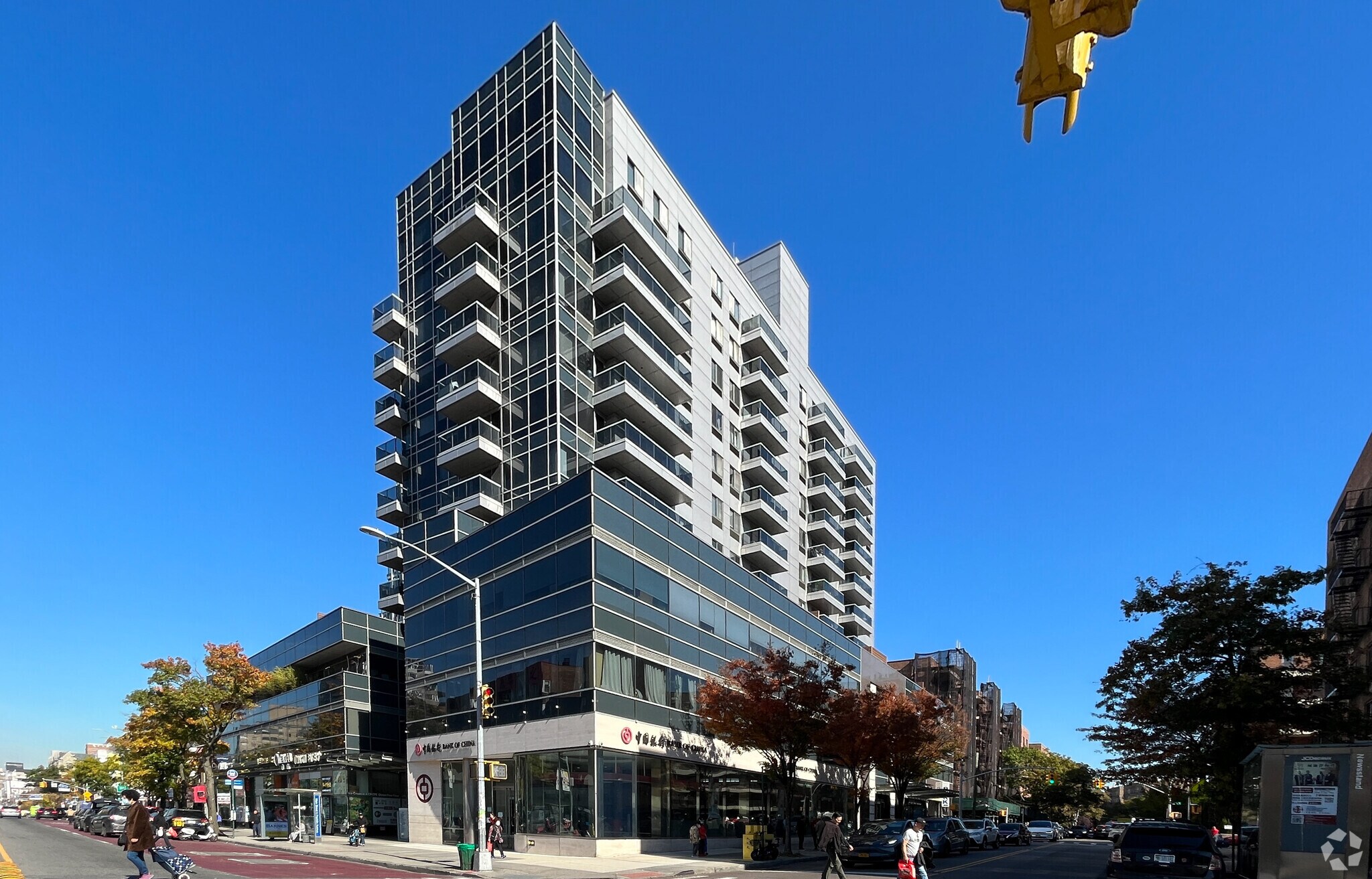 4235 Main St, Flushing, NY for Sale