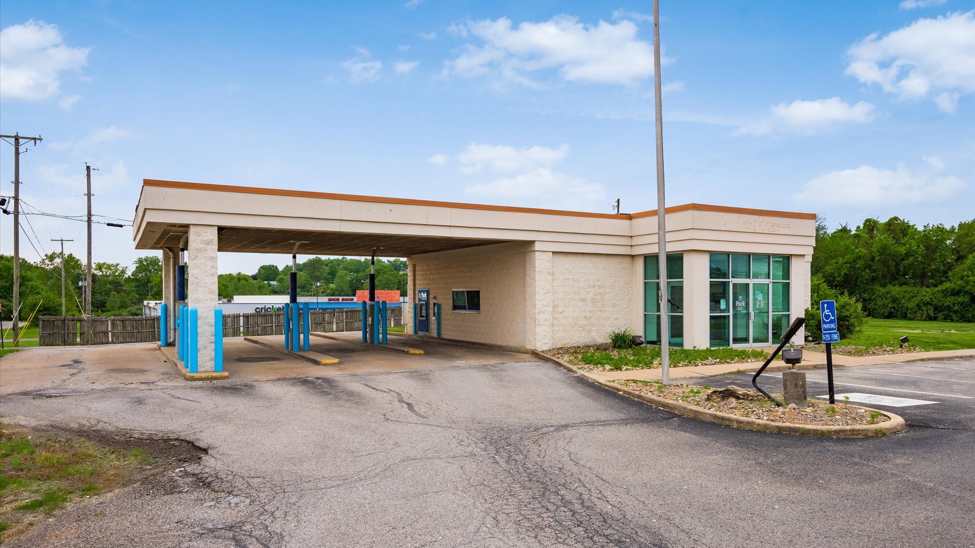 2810 Maysville Pike, Zanesville, OH for Sale
