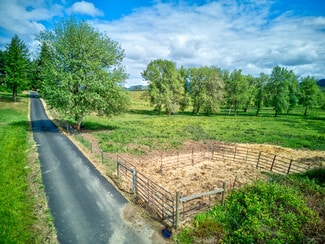 Sutherlin, OR Residential - 927 State Highway 138 w