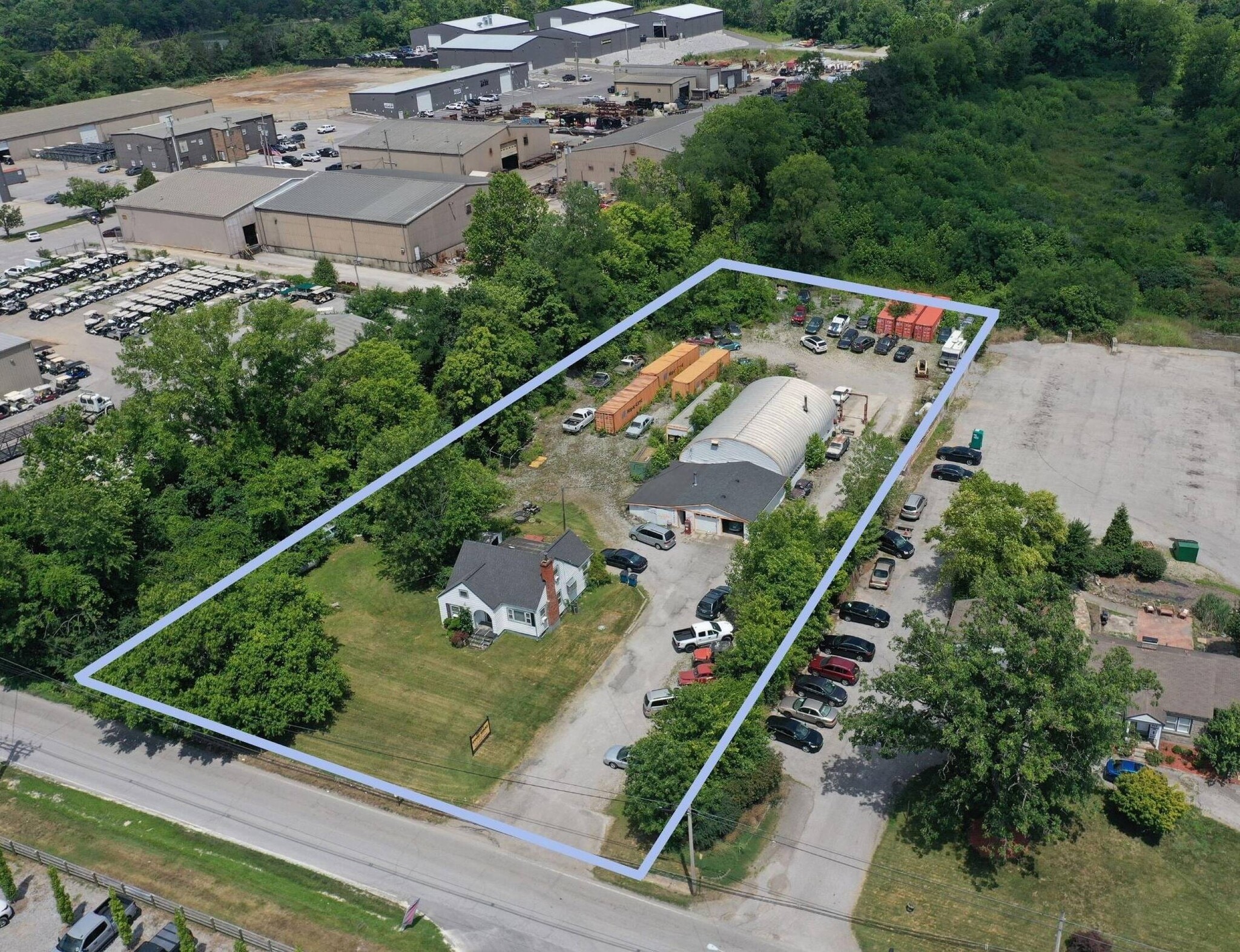13315 Aiken Rd, Louisville, KY for Sale
