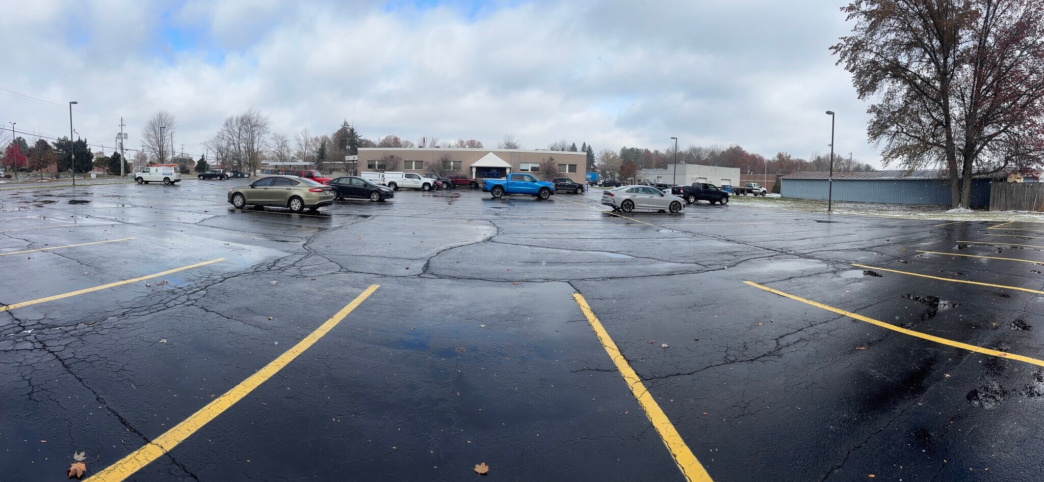 360 Highland Rd E, Macedonia, OH for Rent