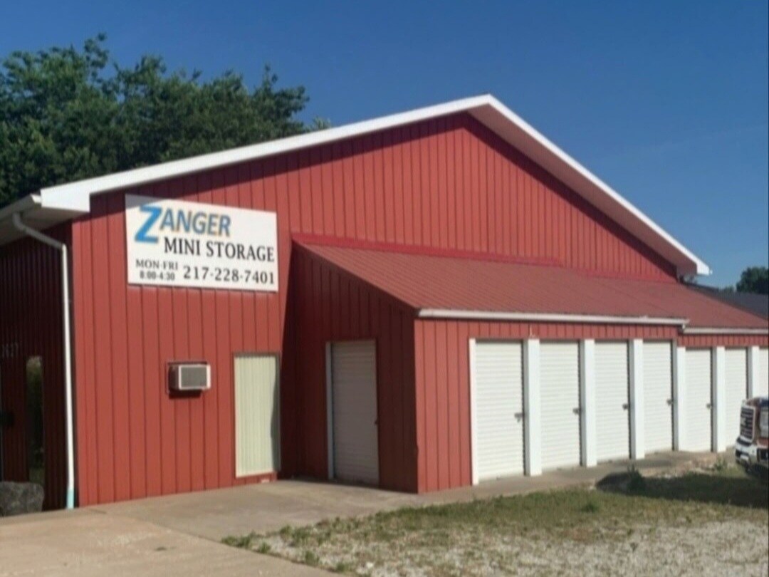 2627 Cedar St, Quincy, IL for Sale