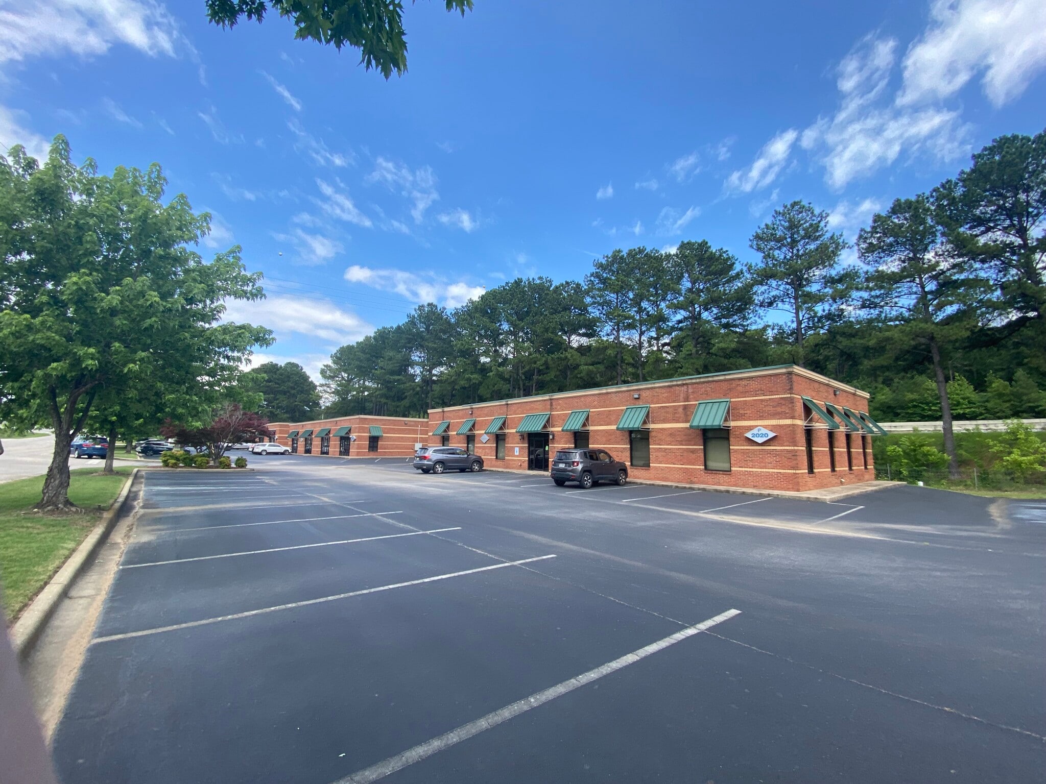 2020 County Road 33 rd, Pelham, AL for Sale