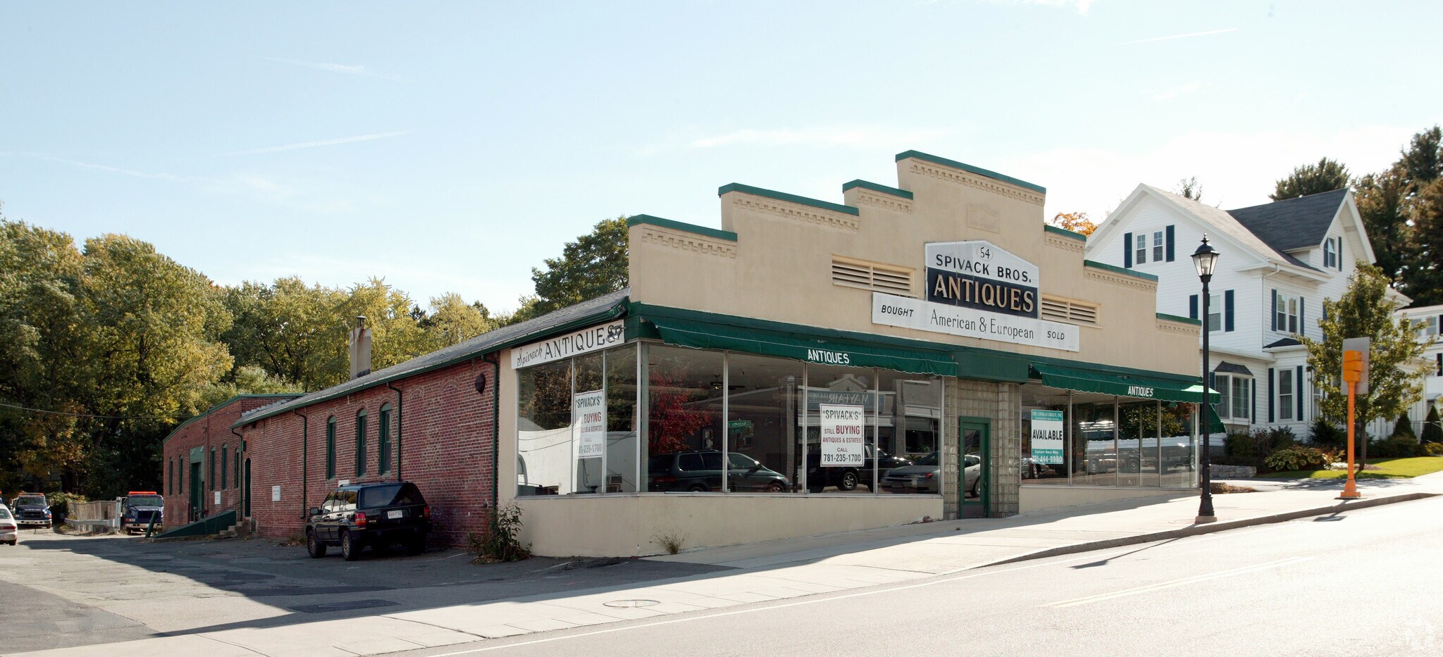 54 Washington St, Wellesley, MA for Rent