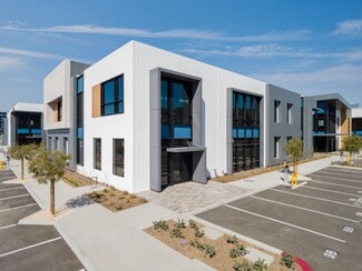 Burbank, CA Loft/Creative Space - 3021-3025 N Hollywood Way