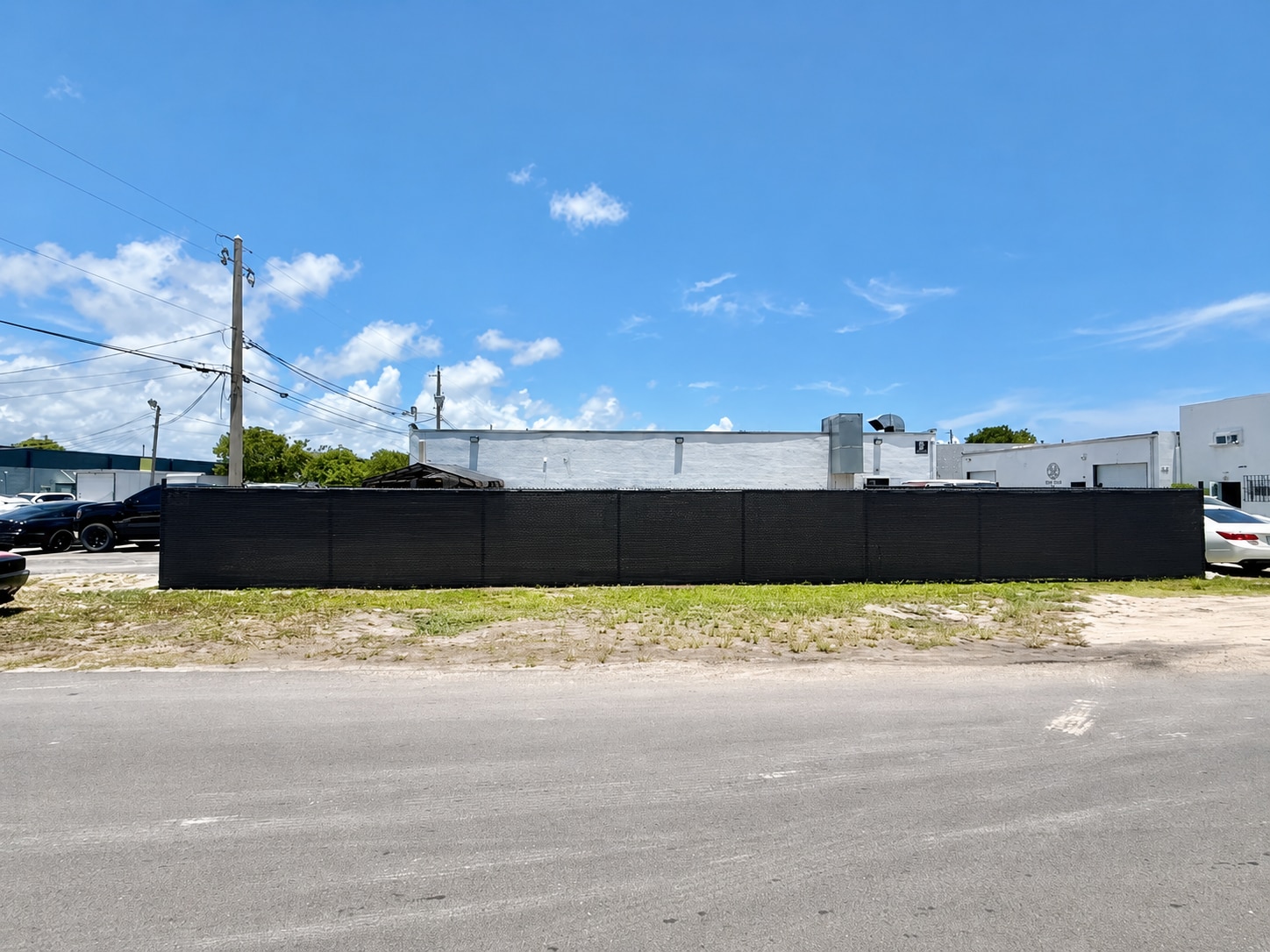 204 NW 3rd Ave, Hallandale Beach, FL for Rent