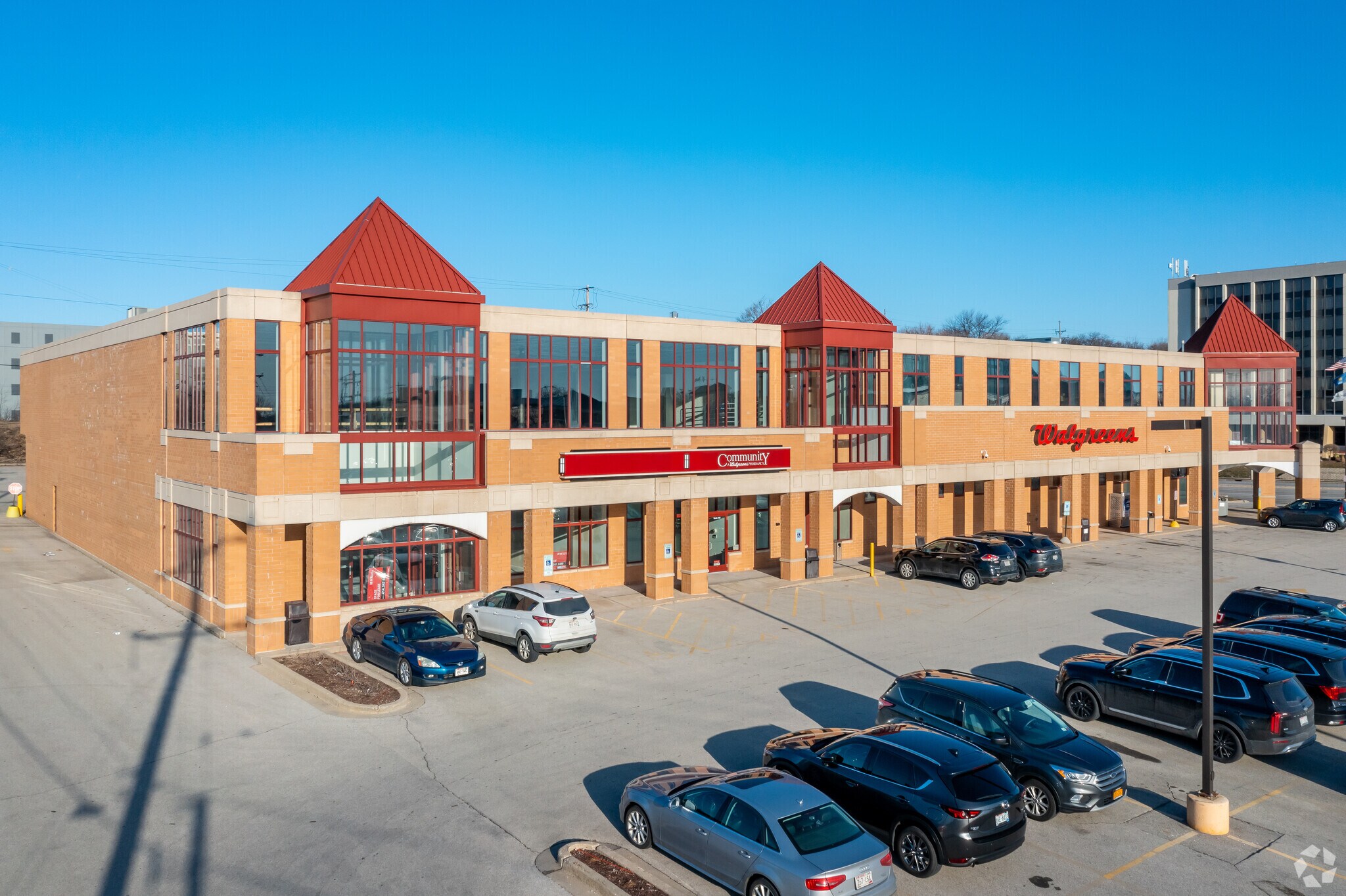 2265-2275 N Mayfair Rd, Milwaukee, WI for Rent