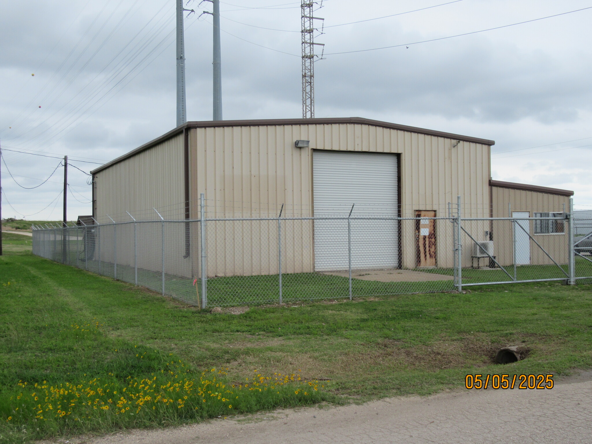 530 E 2nd St, Freeport, TX for Rent