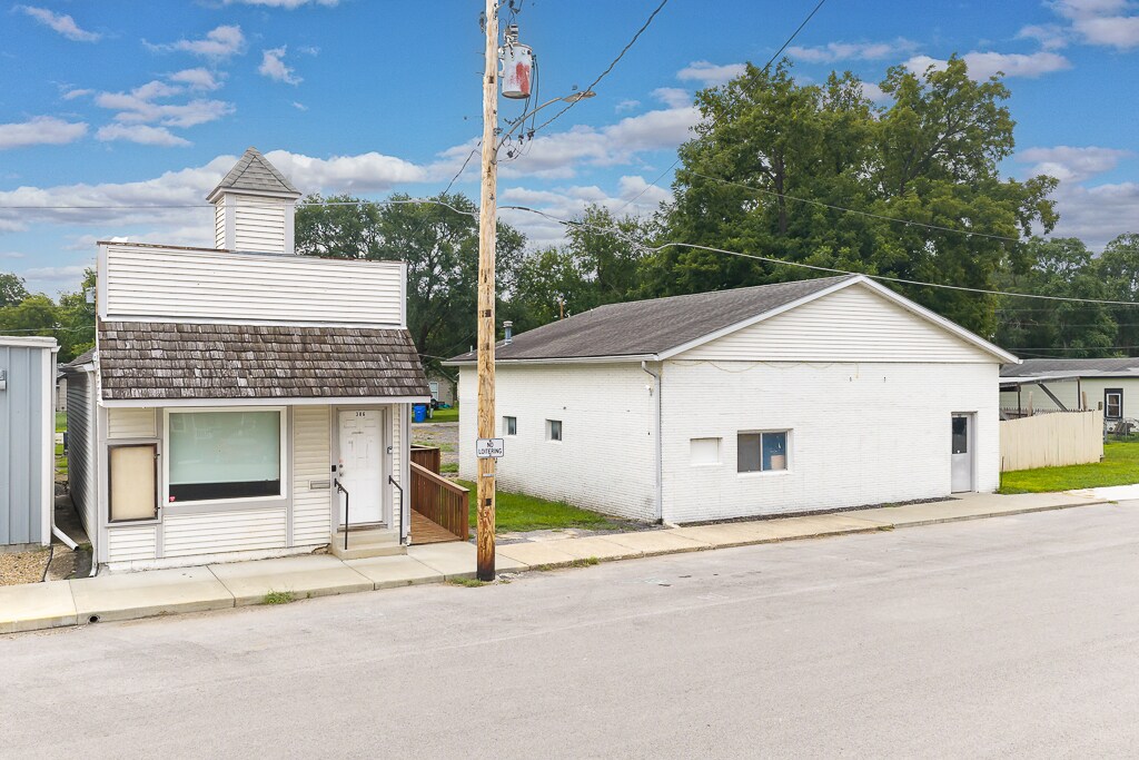 306 Main St, Linwood, KS for Sale