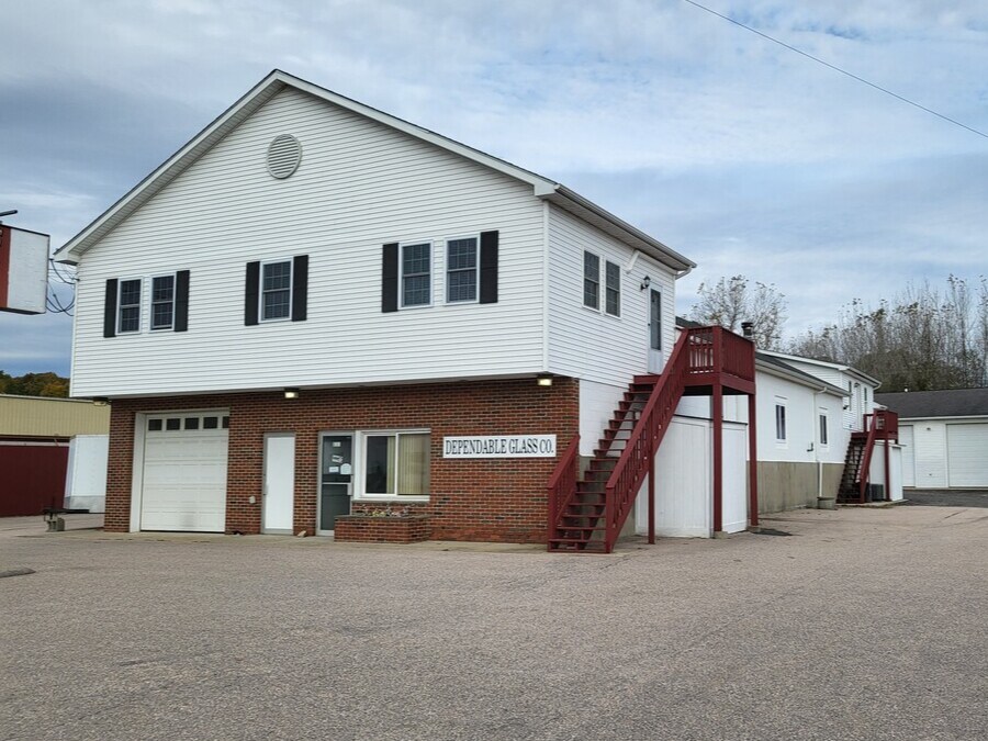 132 Oak St Westerly, RI 02891 Industrial Property for Lease on