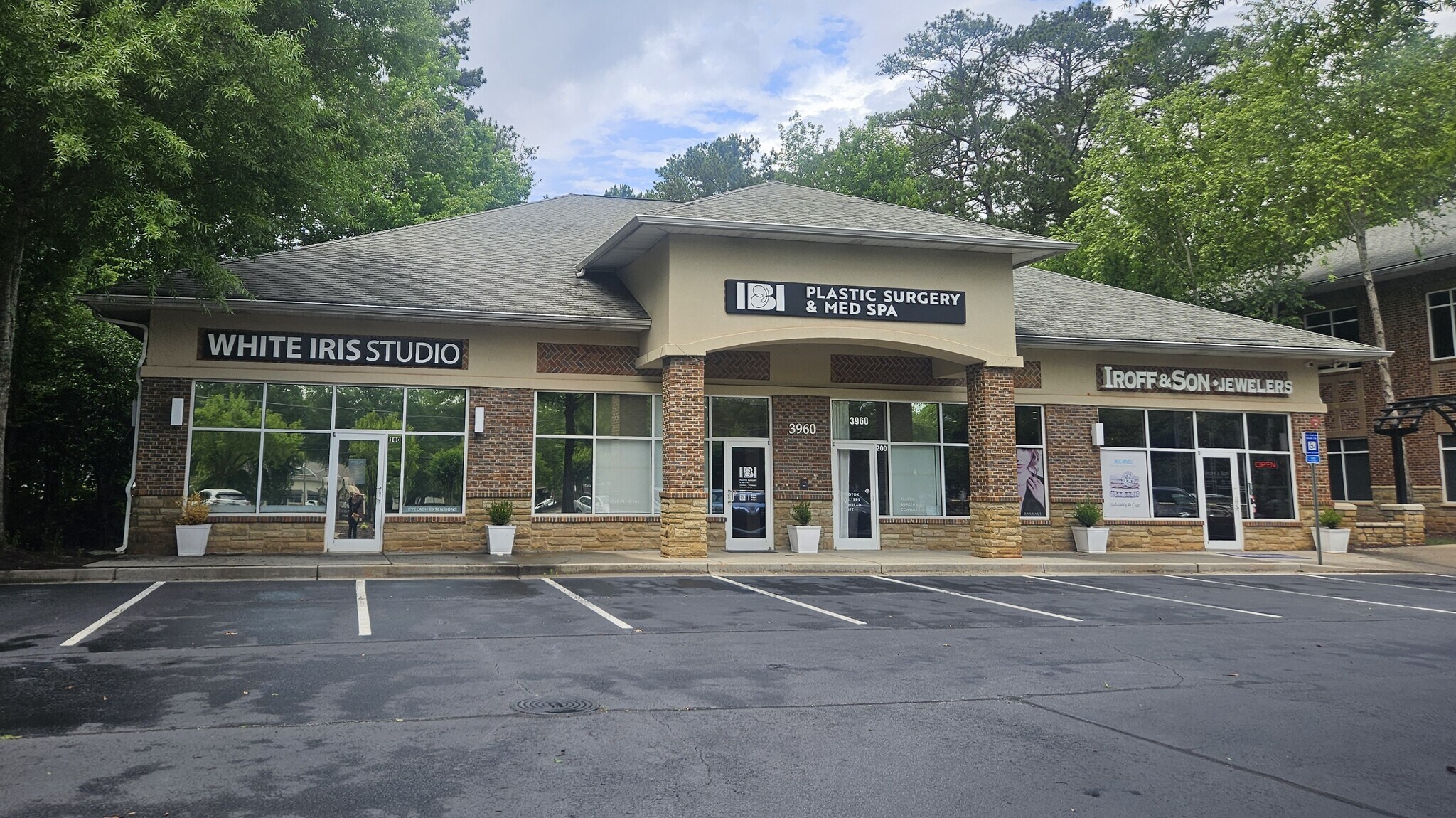 3960 Old Milton Pky, Alpharetta, GA for Rent