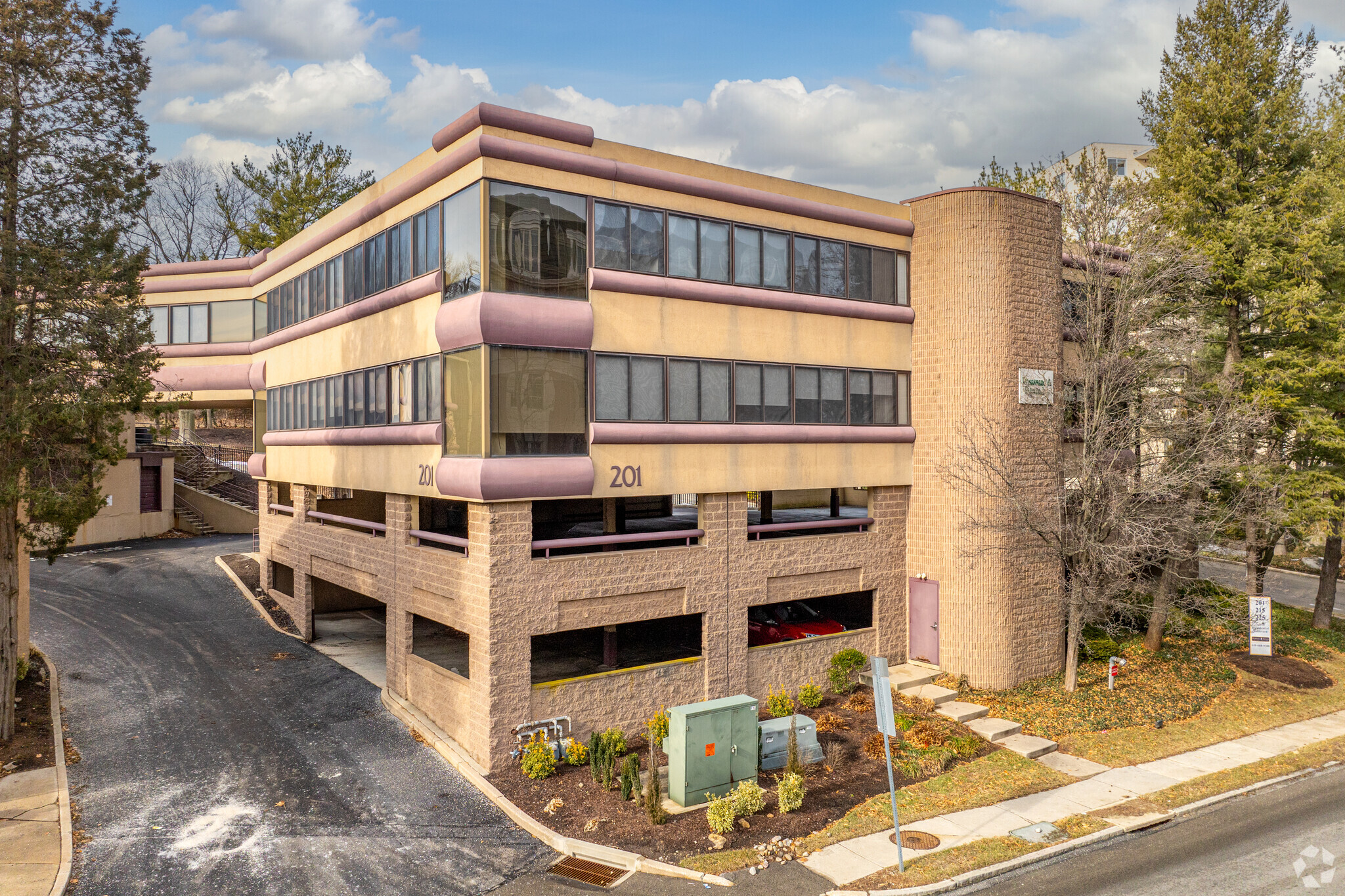 201 N Presidential Blvd, Bala Cynwyd, PA for Rent