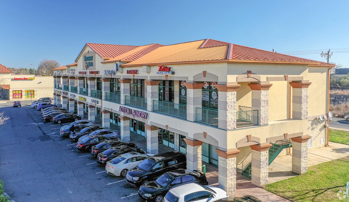 9620 University City Blvd, Charlotte, NC for Rent