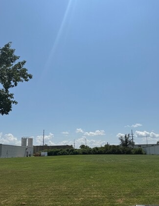 Saint Louis, MO Commercial - 10750 Baur Blvd