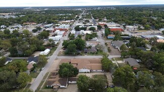 Kaufman, TX undefined - 108 W Hickory St