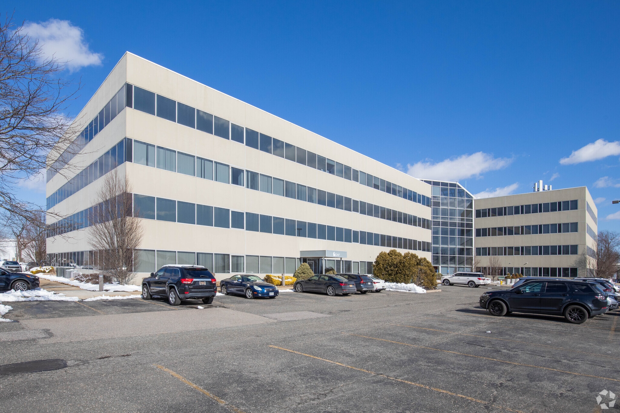 4250 Veterans Memorial Hwy, Holbrook, NY for Sale