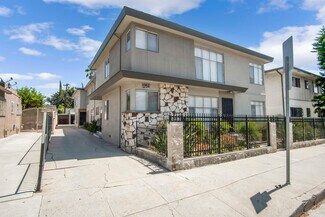 1252 N Mansfield Ave  