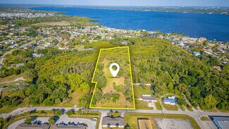 North Fort Myers, FL Residential Land - 1350 Lavin ln