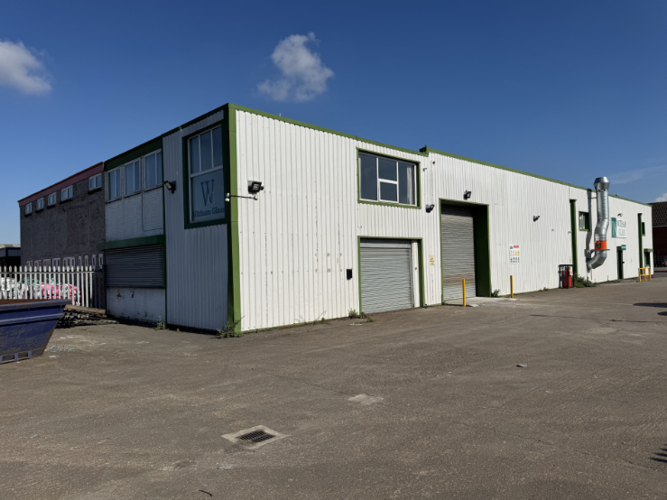 Reservoir Road Rd, Hull, NHS for Sale