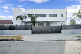 Van Nuys, CA undefined - 14732 Lull St