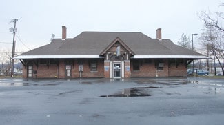 Cohoes, NY Freestanding - 127 Canvass St