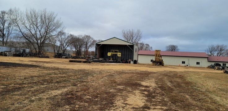 1716 N 3rd St, Saint Peter, MN for Rent