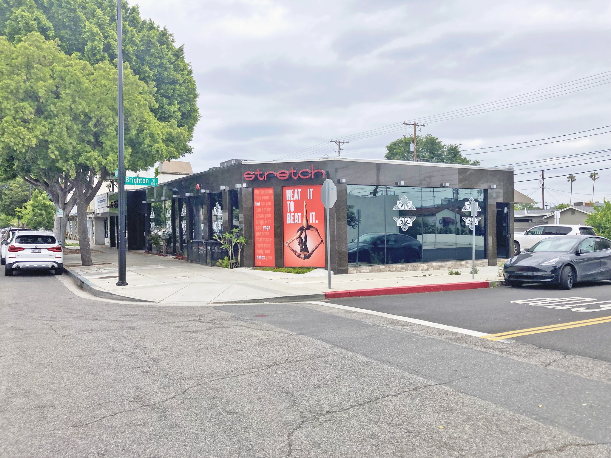 2316-2320 W Magnolia Blvd, Burbank, CA for Sale