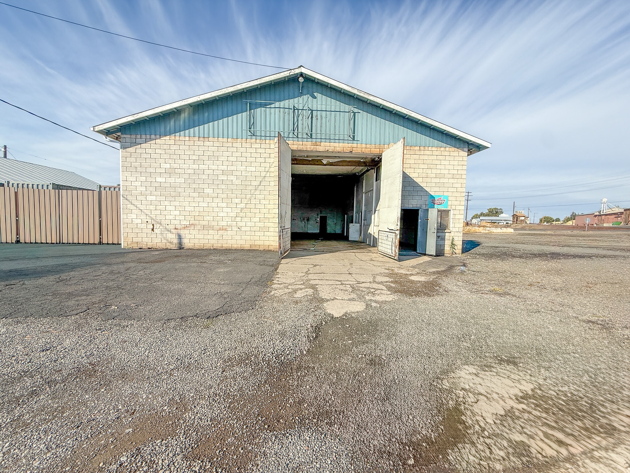 937 NW Beaver St, Prineville, OR for Sale