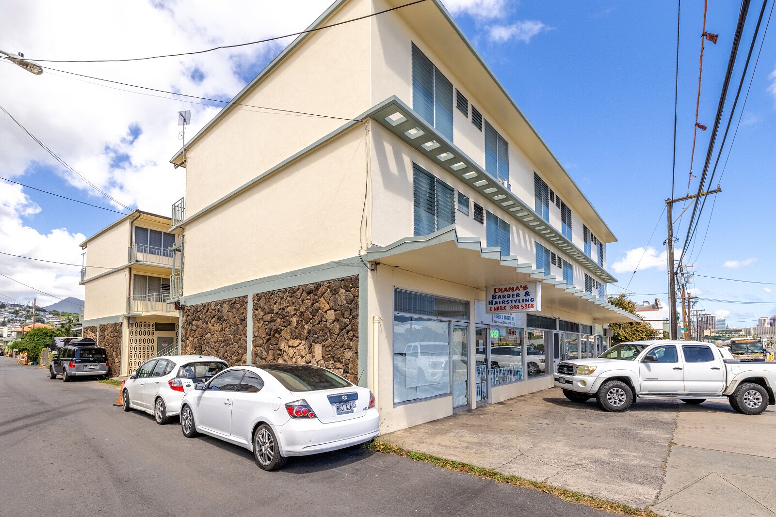 1218 King Street Honolulu, HI 96817 MultiFamily Property for Sale on